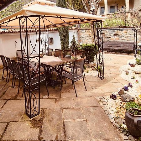 Luxury Private House In City Center Veliko Tarnovo Kültér fotó