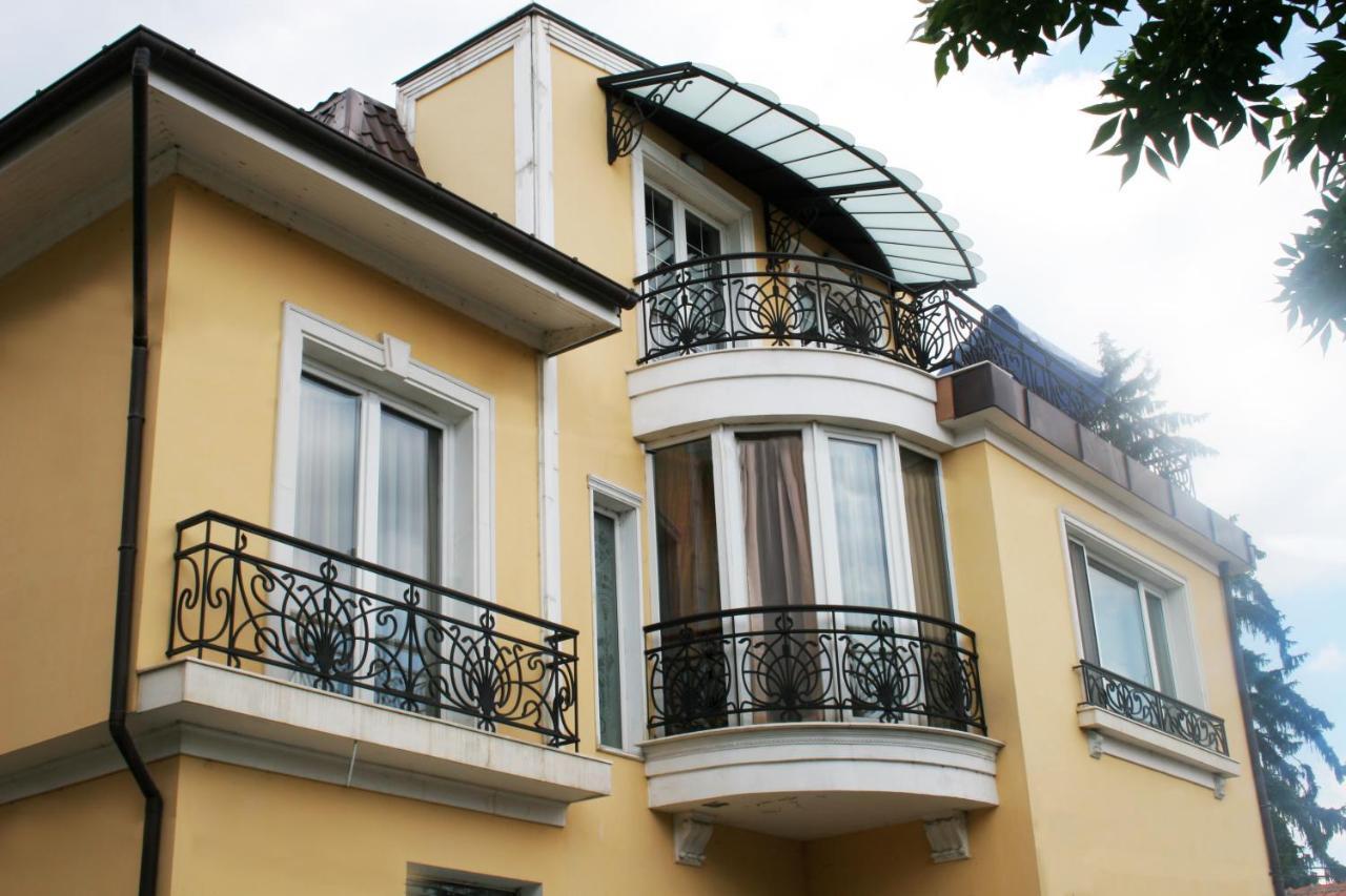 Luxury Private House In City Center Veliko Tarnovo Kültér fotó