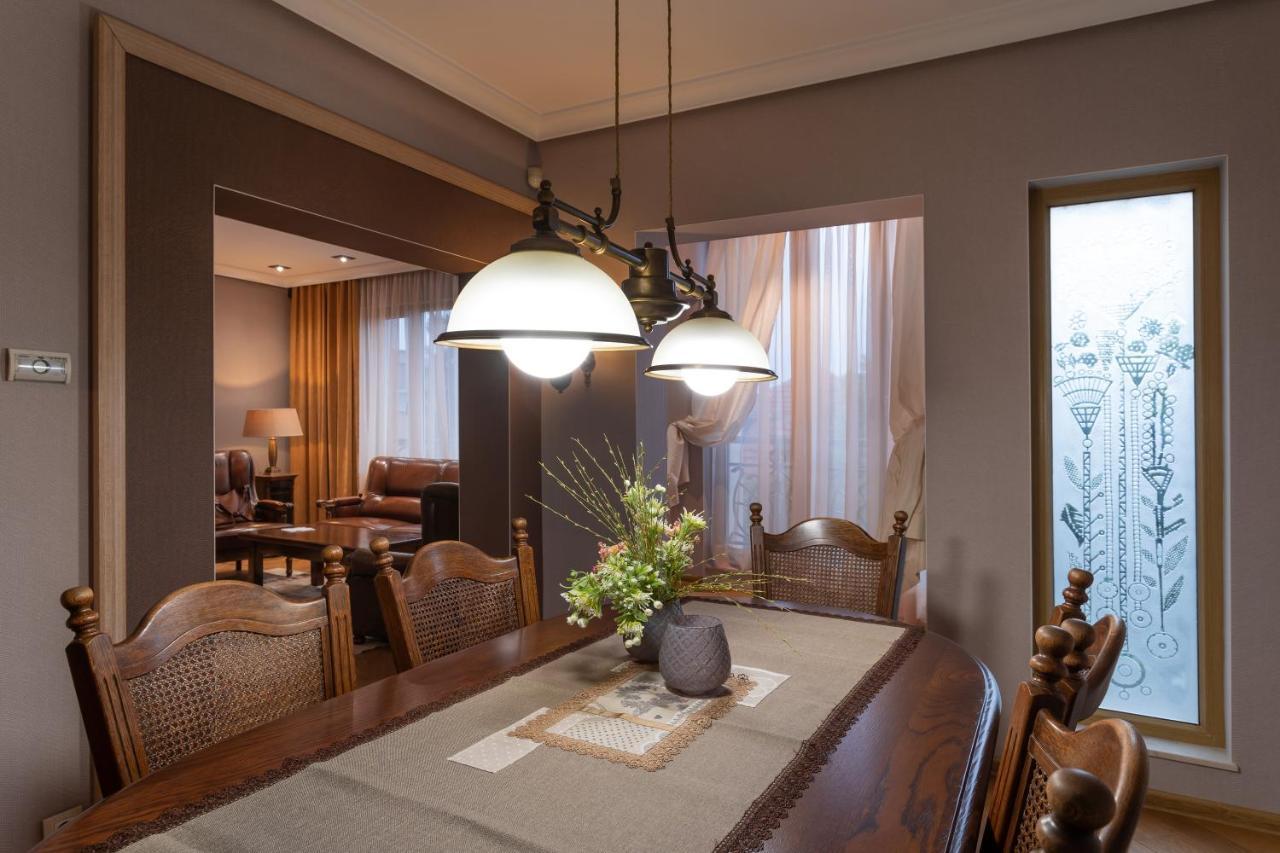 Luxury Private House In City Center Veliko Tarnovo Kültér fotó